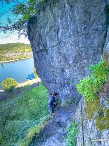 Mittelrhein Klettersteig Traumschleife um die Ecke klettern